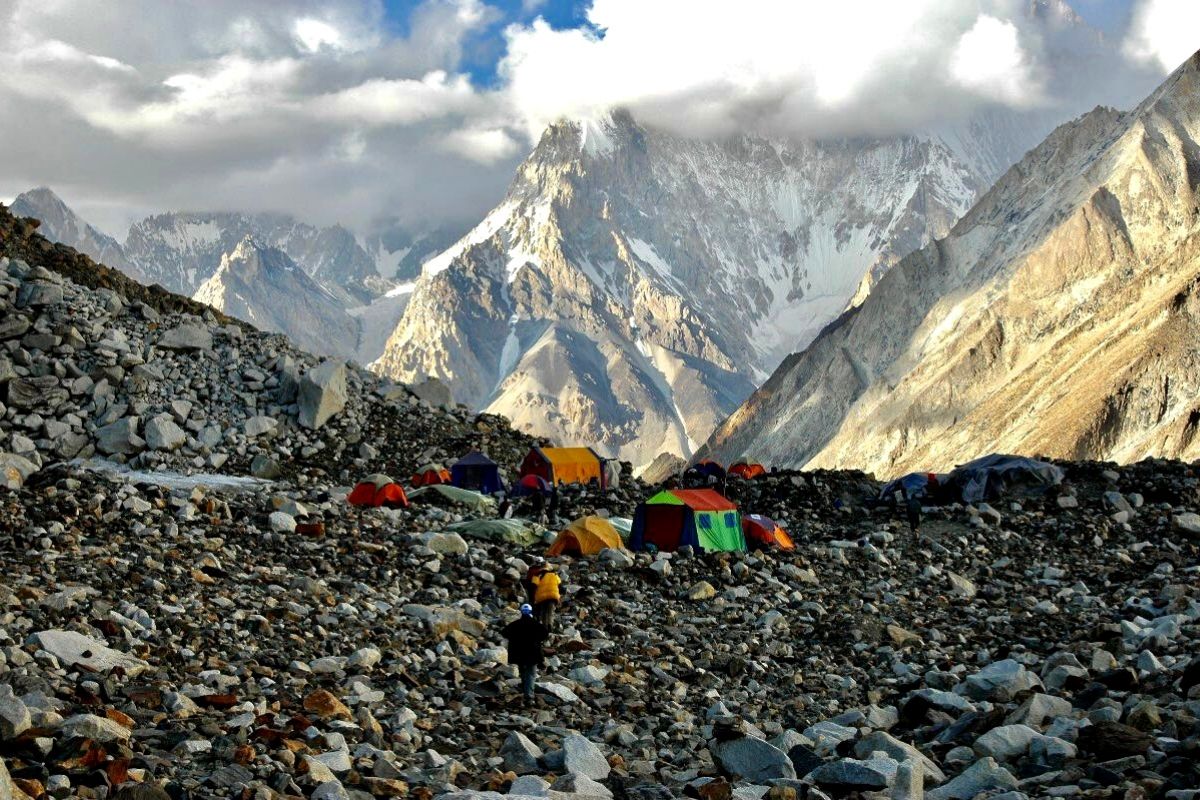 Chogolisa Expedition - Hunza Guides Pakistan