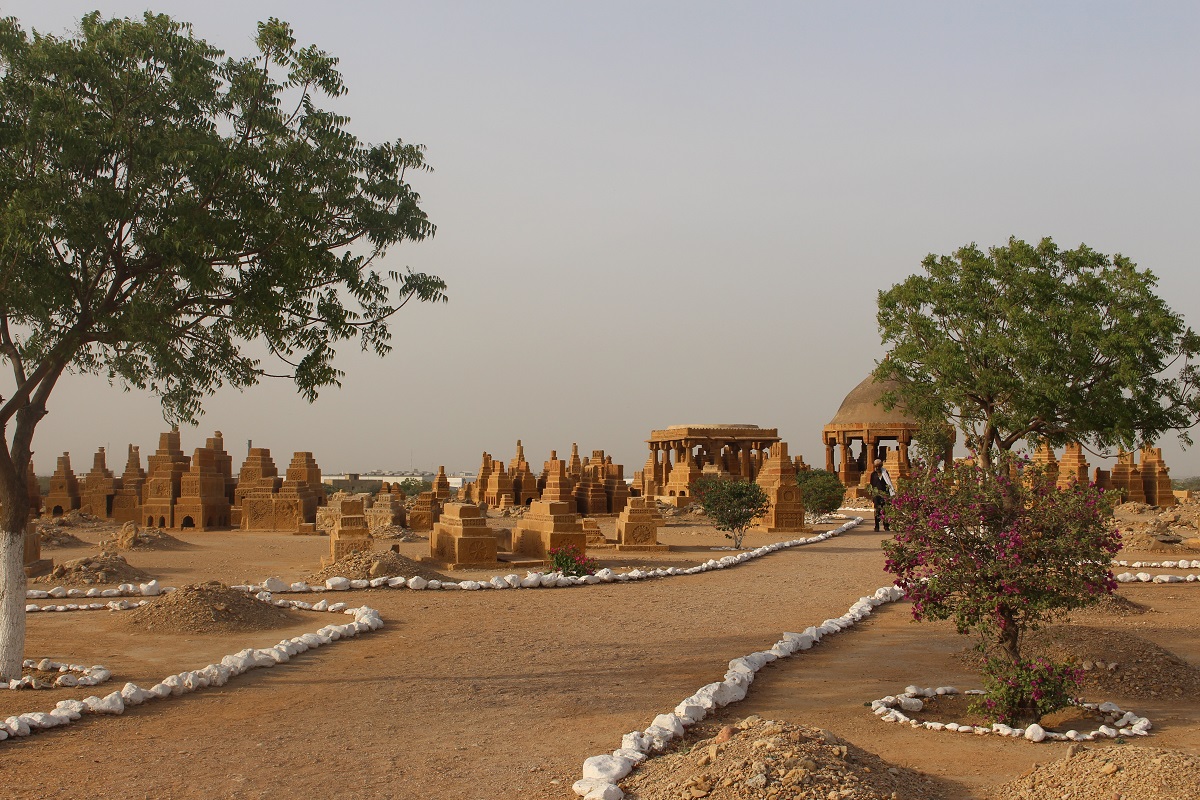 Chaukundi Graveyard