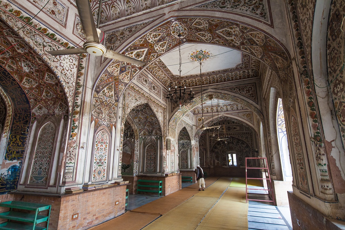 Mahabat Khan Mosque